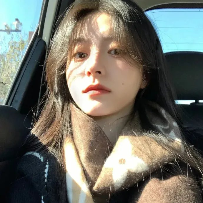 玫瑰的故事之闪耀的她